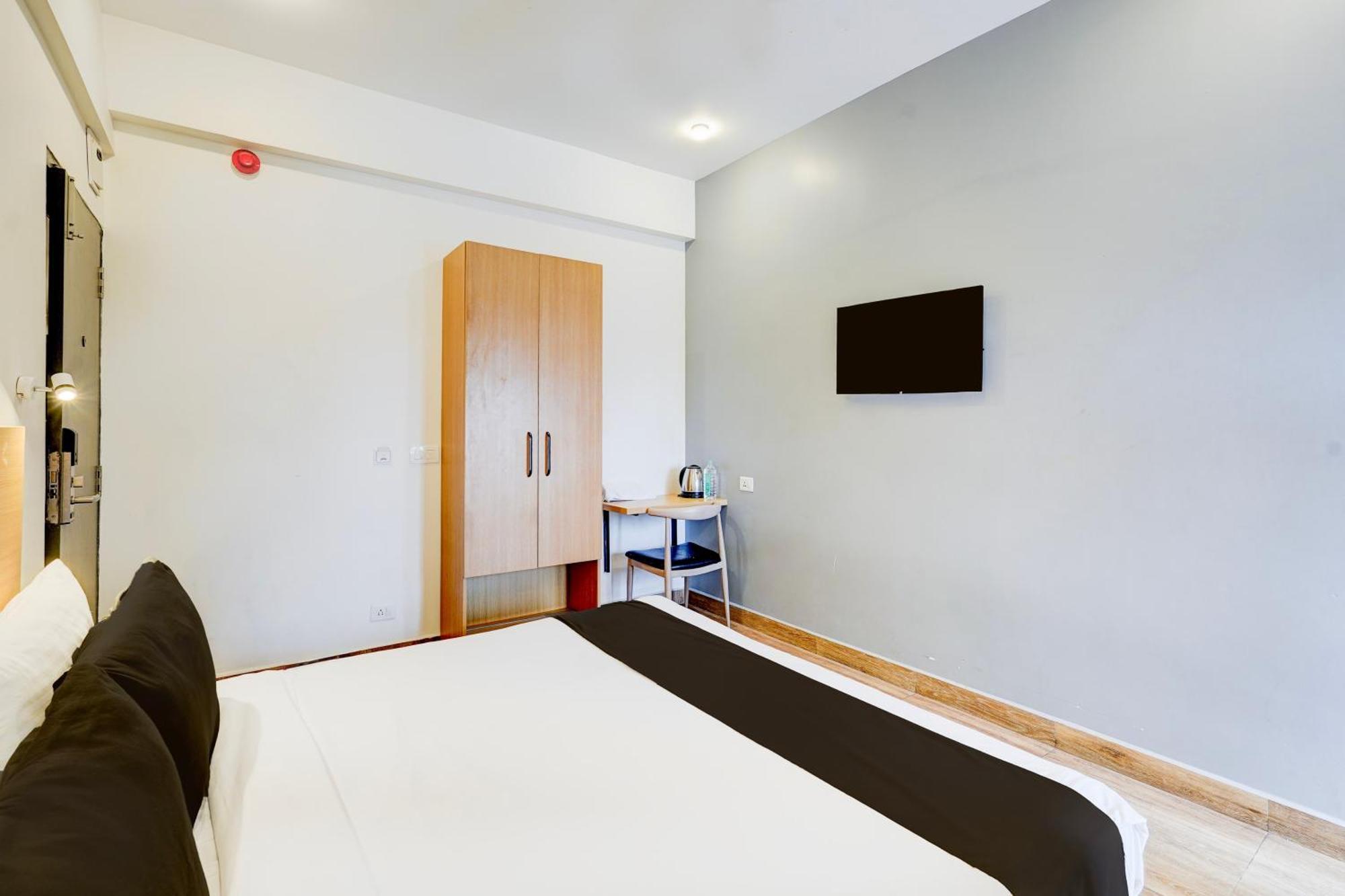 Hotel Treebo Trend De Alphabet Tirupati Exterior foto